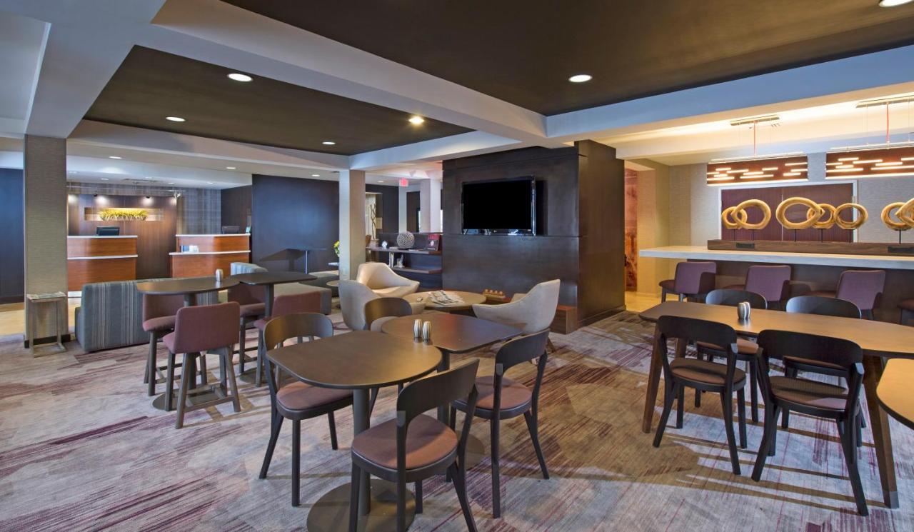 Courtyard By Marriott Dothan Exterior photo